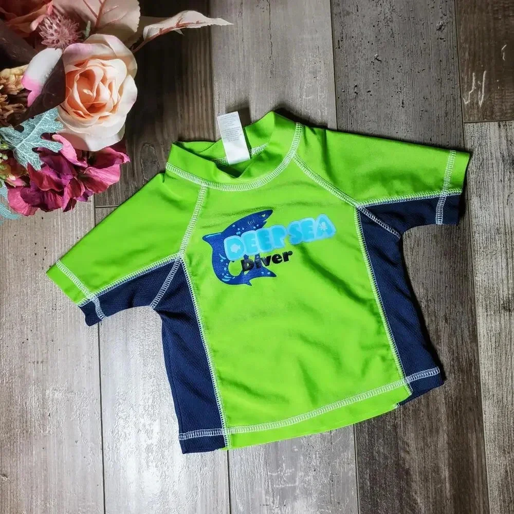 Carter's Baby Boy Rash Guard Swim Top Size 12m Deep Sea Diver Shark EUC
